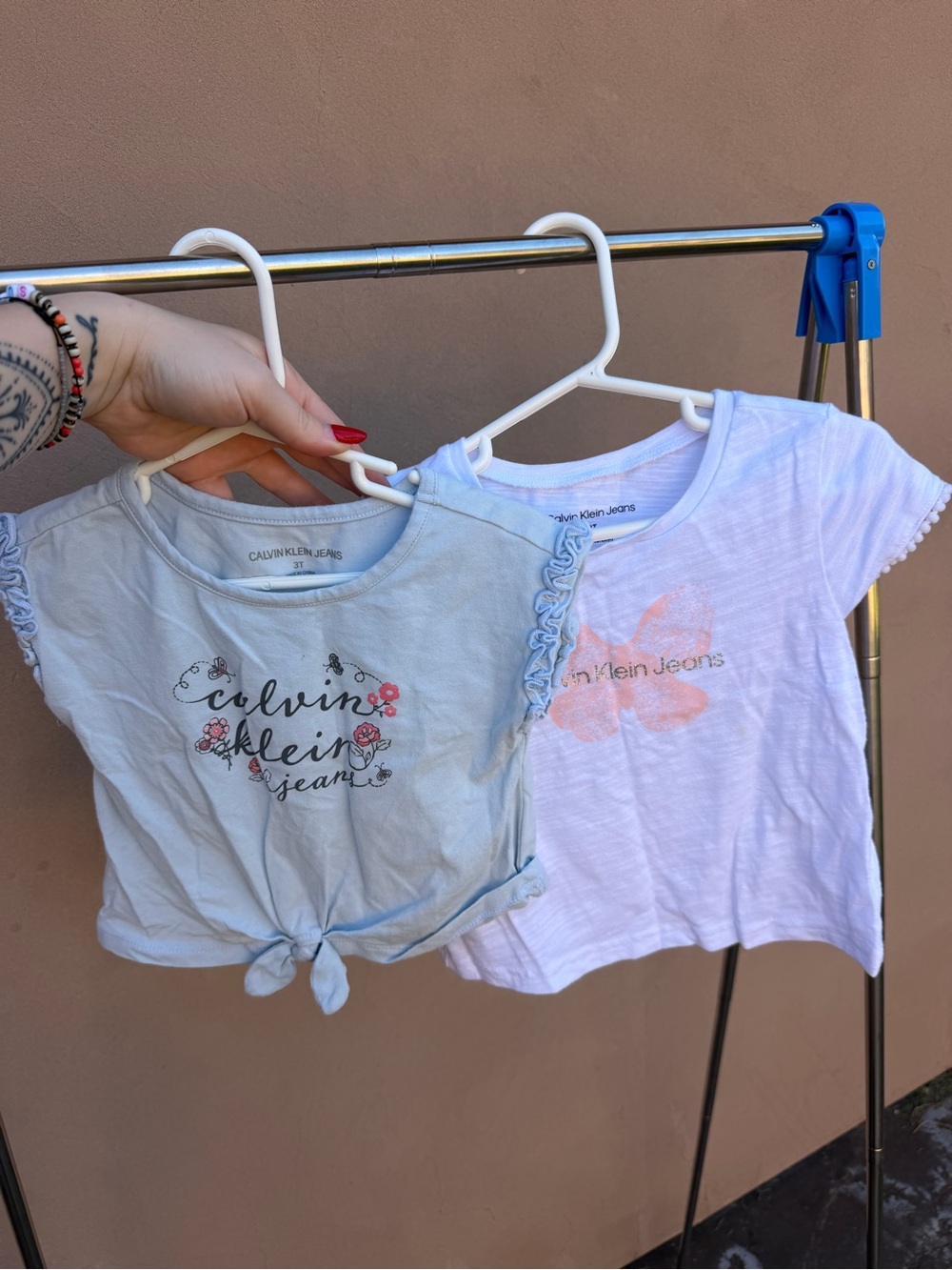 Calvin Klein Jeans Girls' Light Blue & White Floral Logo Tee Duo